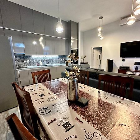 Royal City Centre Apartment 포프라트 외부 사진