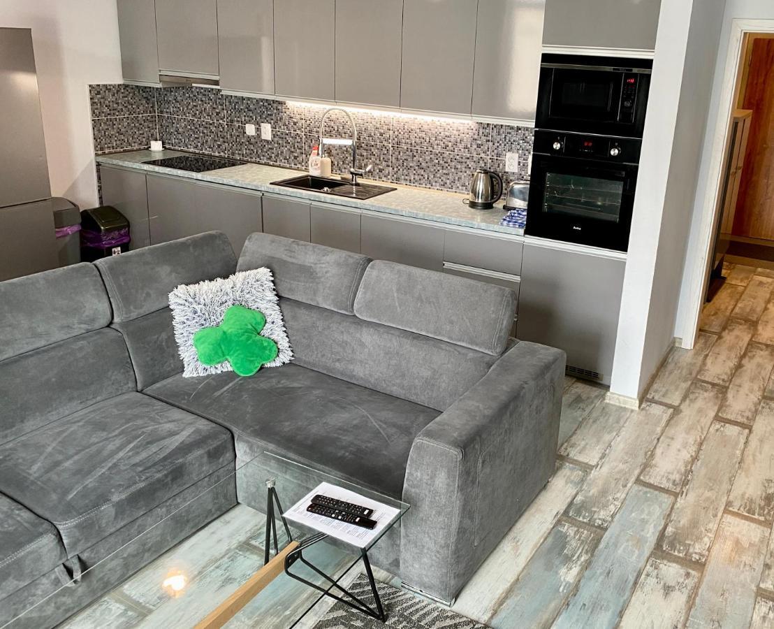 Royal City Centre Apartment 포프라트 외부 사진
