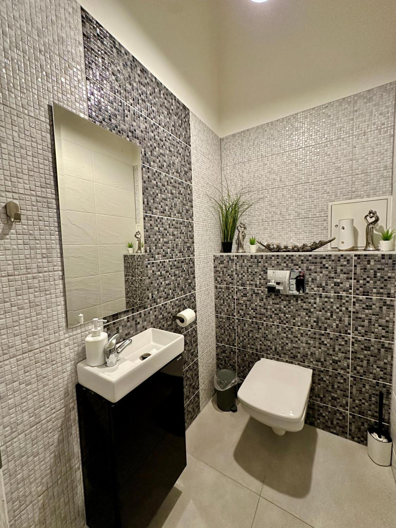 Royal City Centre Apartment 포프라트 외부 사진