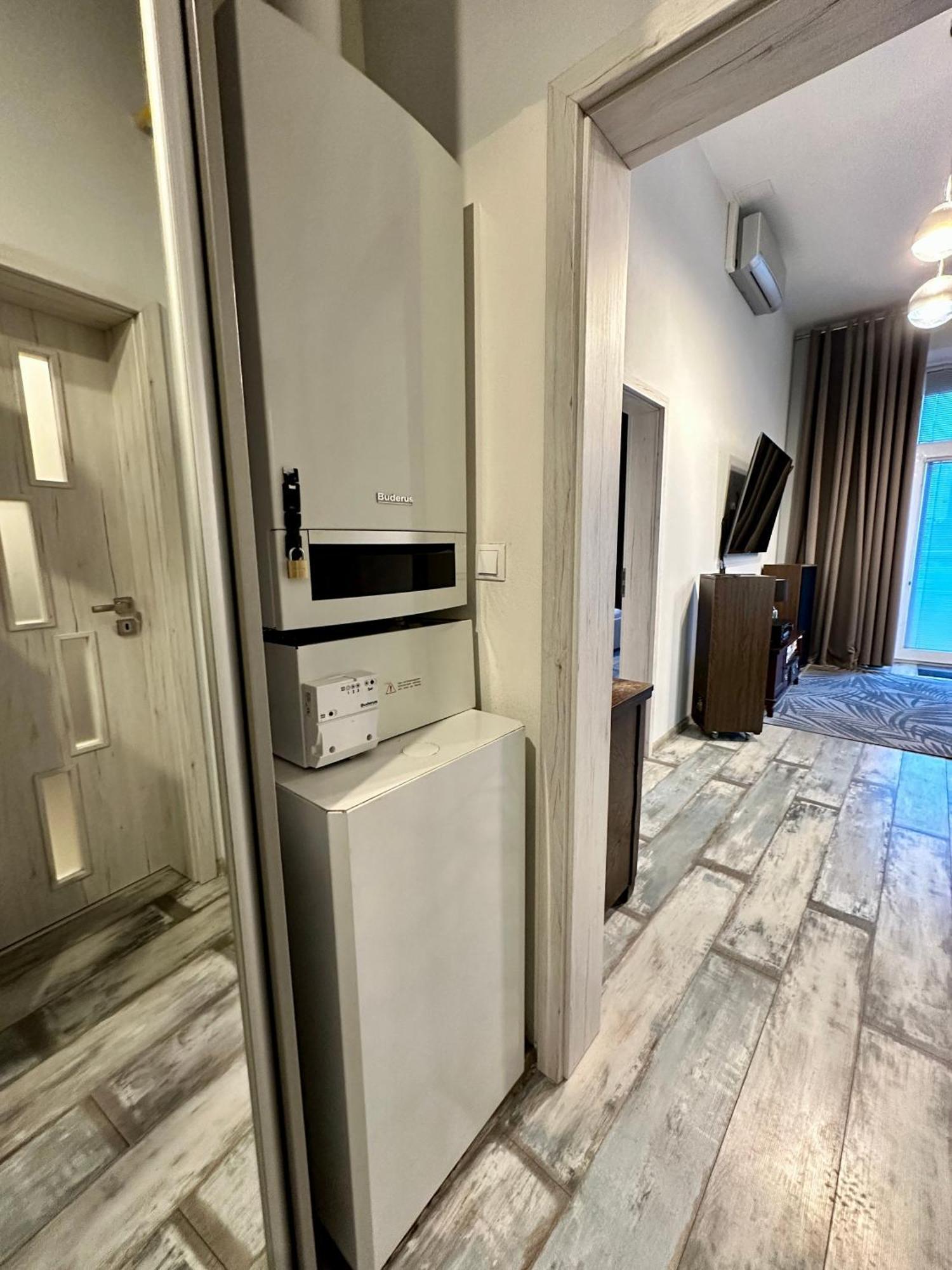 Royal City Centre Apartment 포프라트 외부 사진