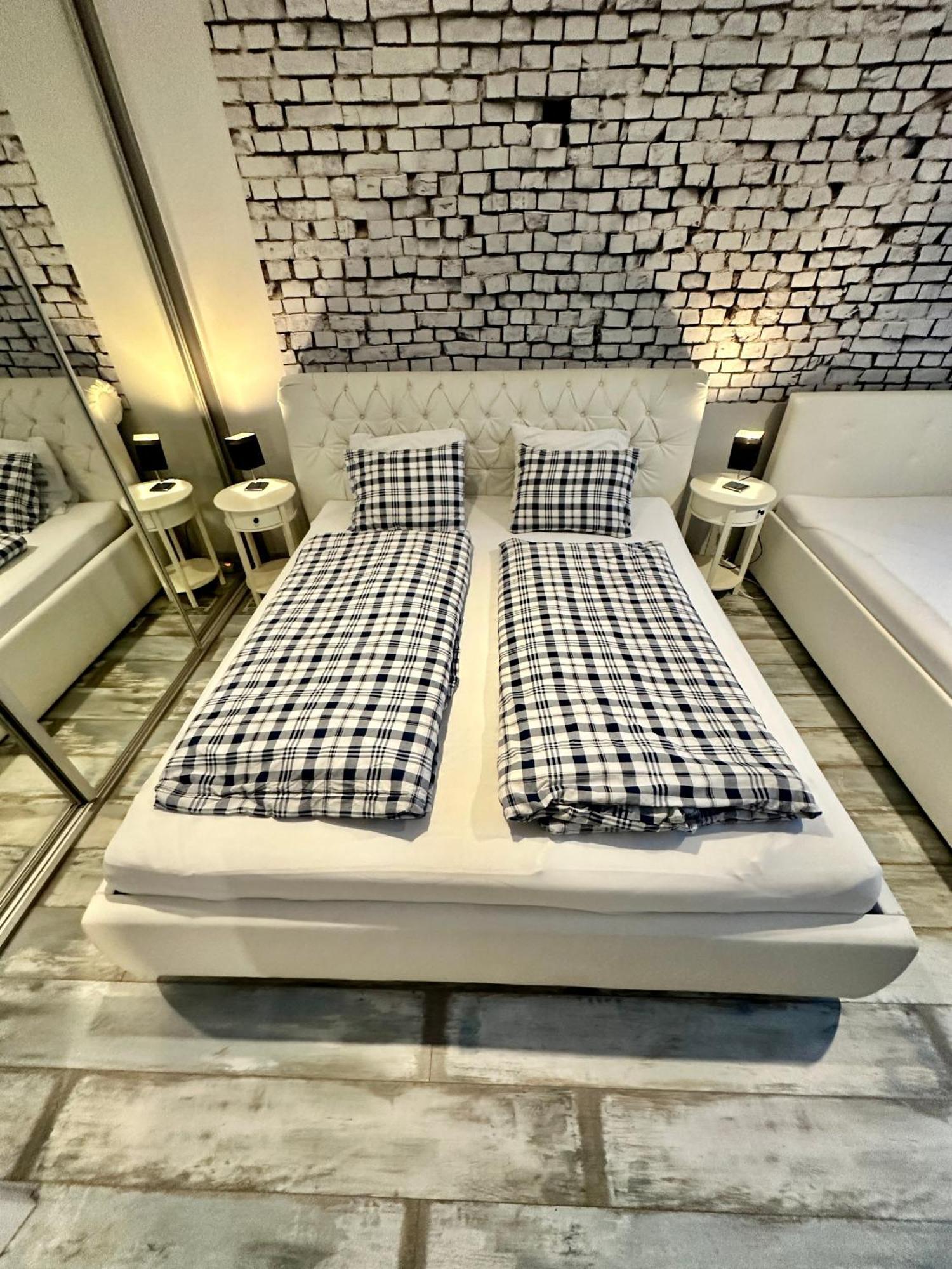 Royal City Centre Apartment 포프라트 외부 사진