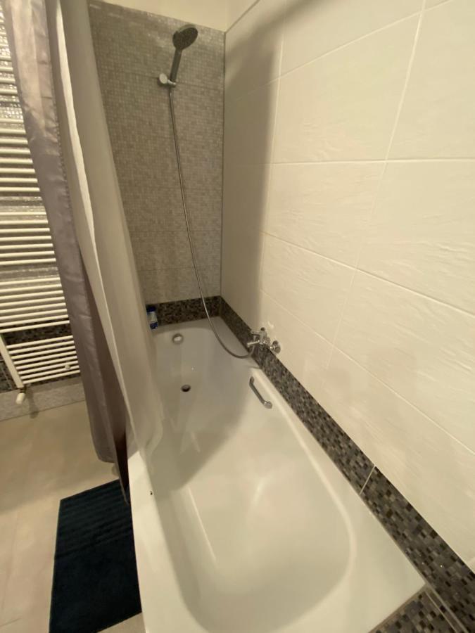 Royal City Centre Apartment 포프라트 외부 사진